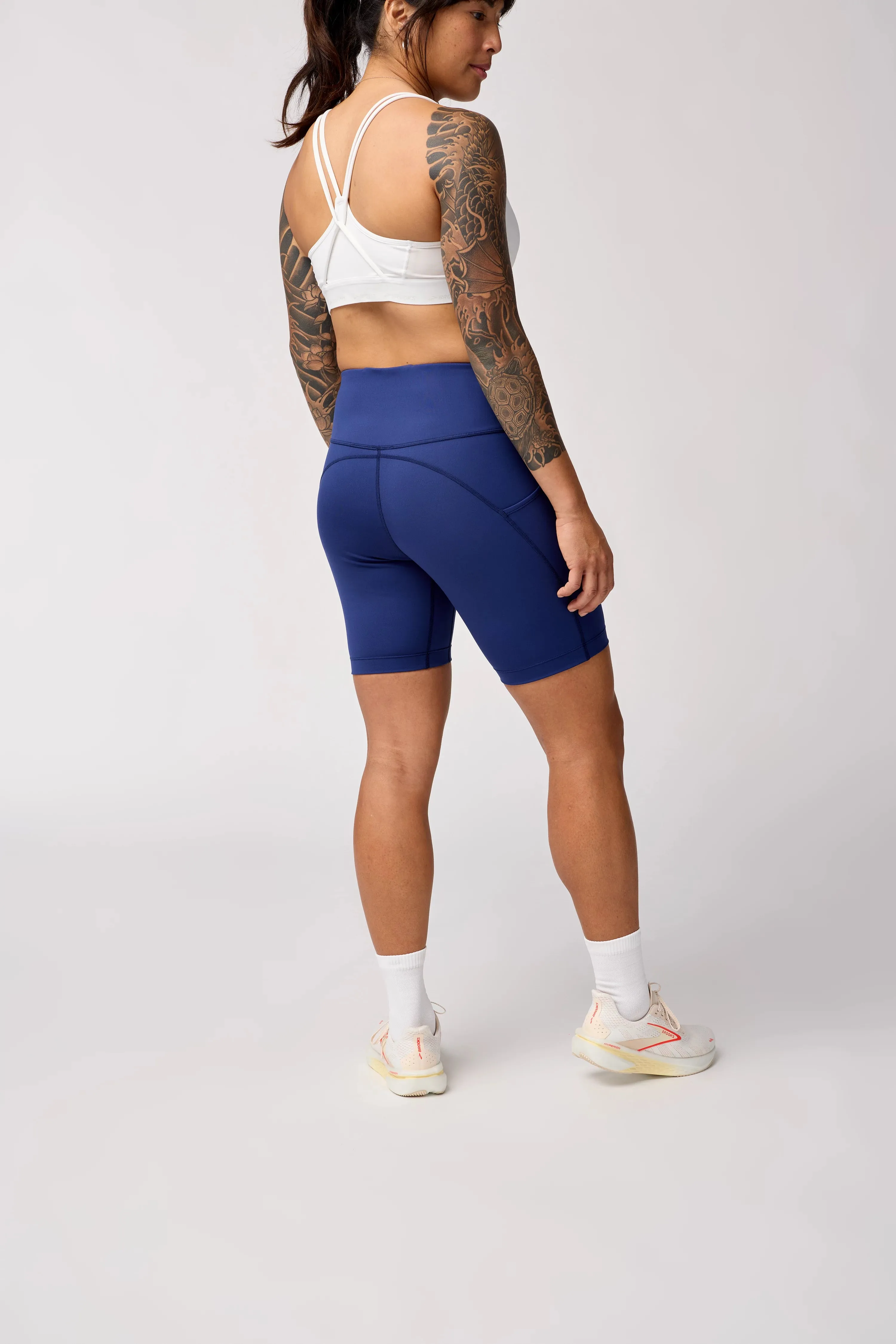Brooks | Spark 8" Short Tight | Women's | Midnight