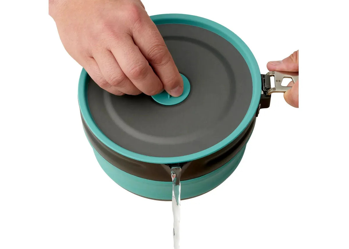 Frontier Ultralight Collapsible Pouring Pot